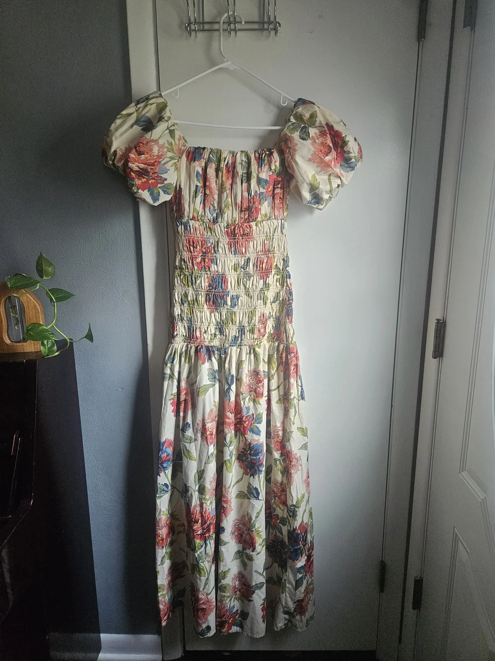 Abercrombie & Fitch Cream/Pale Yellow Floral Off-Shoulder Puff Sleeve Maxi Dress